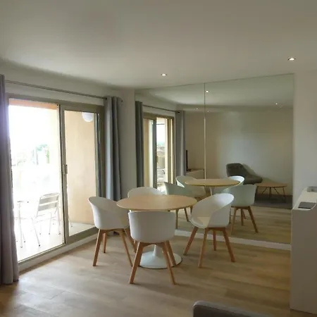 Appartement De Standing à 5 Min De La N 7210